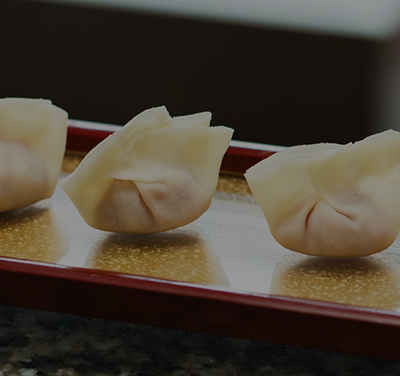 京都餃子を覗く